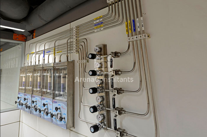  Piping on partition and gas control panel layout design